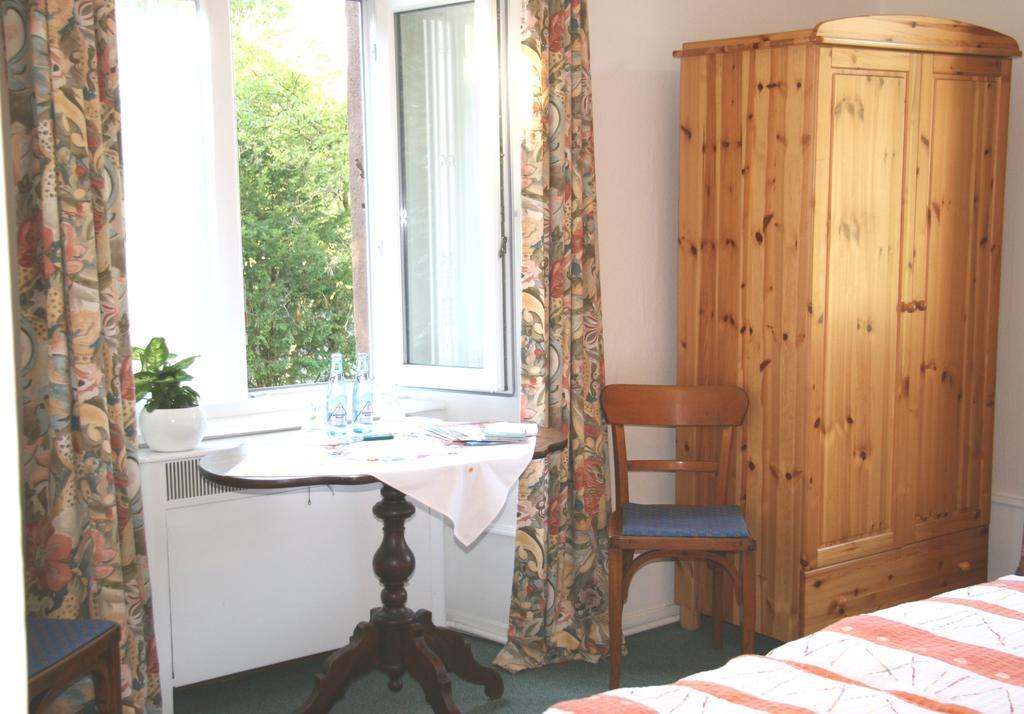 Pension Waldheim Fribourg im Breisgau Chambre photo